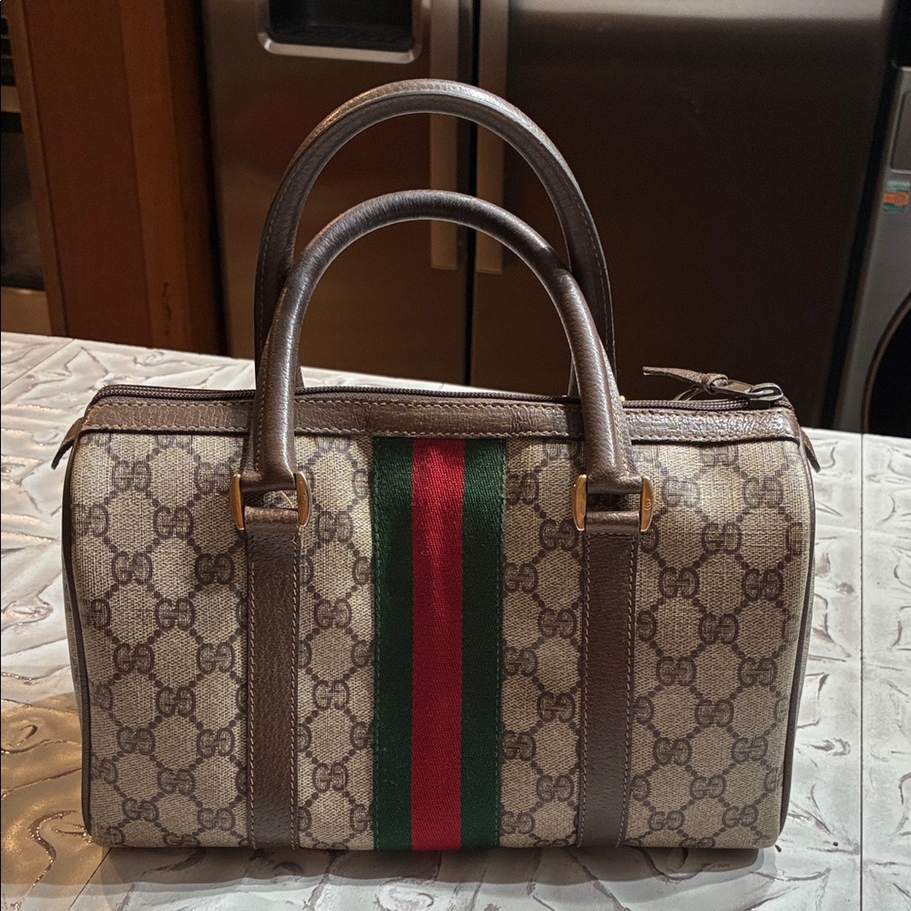 Vintage Gucci Boston Bag - Picture 2 of 16